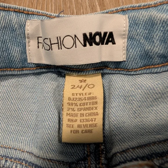 Fashion Nova Flare Bell Bottom Jeans- Two Tone, Dark Blue, Brown Size 0 Stretch - Picture 3 of 6